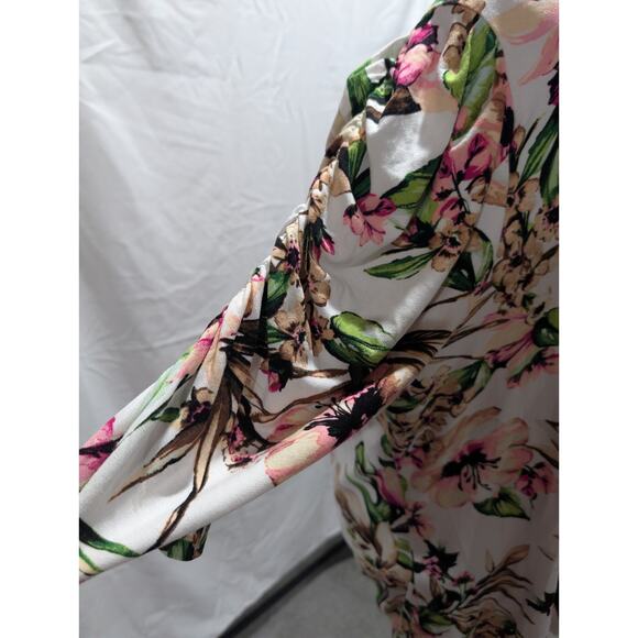Lane Bryant Rayon Top Floral Women's Plus Size 18 20 1X Short Ruched Sleeve NWT - Picture 5 of 16